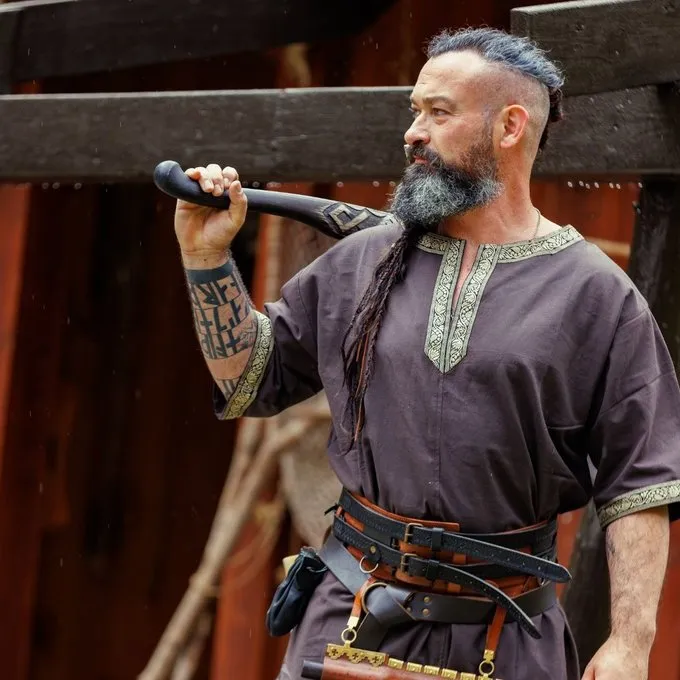 Leonardo Carbone Celtic Tunika, Korte ærmer, Mørkebrun - Billede 2