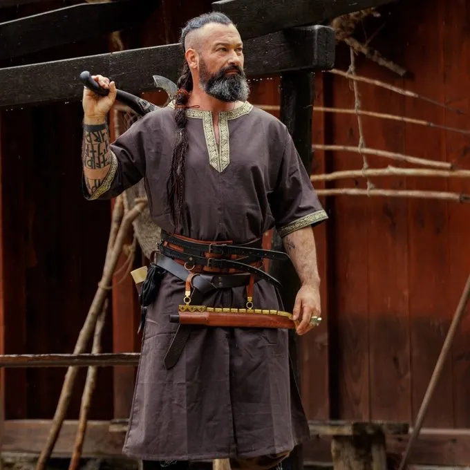 Leonardo Carbone Celtic Tunika, Korte ærmer, Mørkebrun