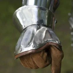 Epic Armoury Timeglasformede Halve Gauntlets Nurnberg