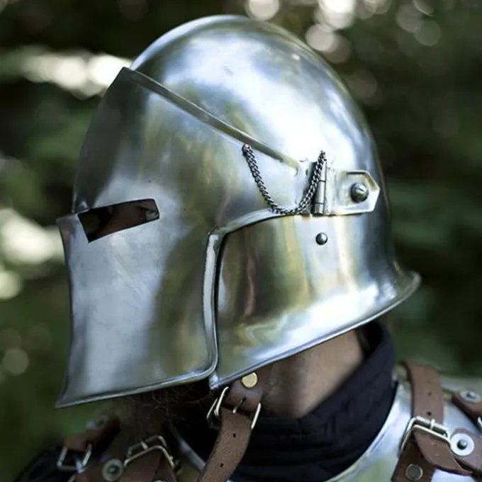 Epic Armoury Visured Barbuta - Billede 4