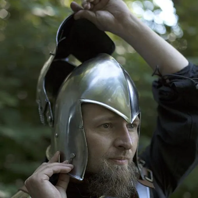 Epic Armoury Visured Barbuta - Billede 5